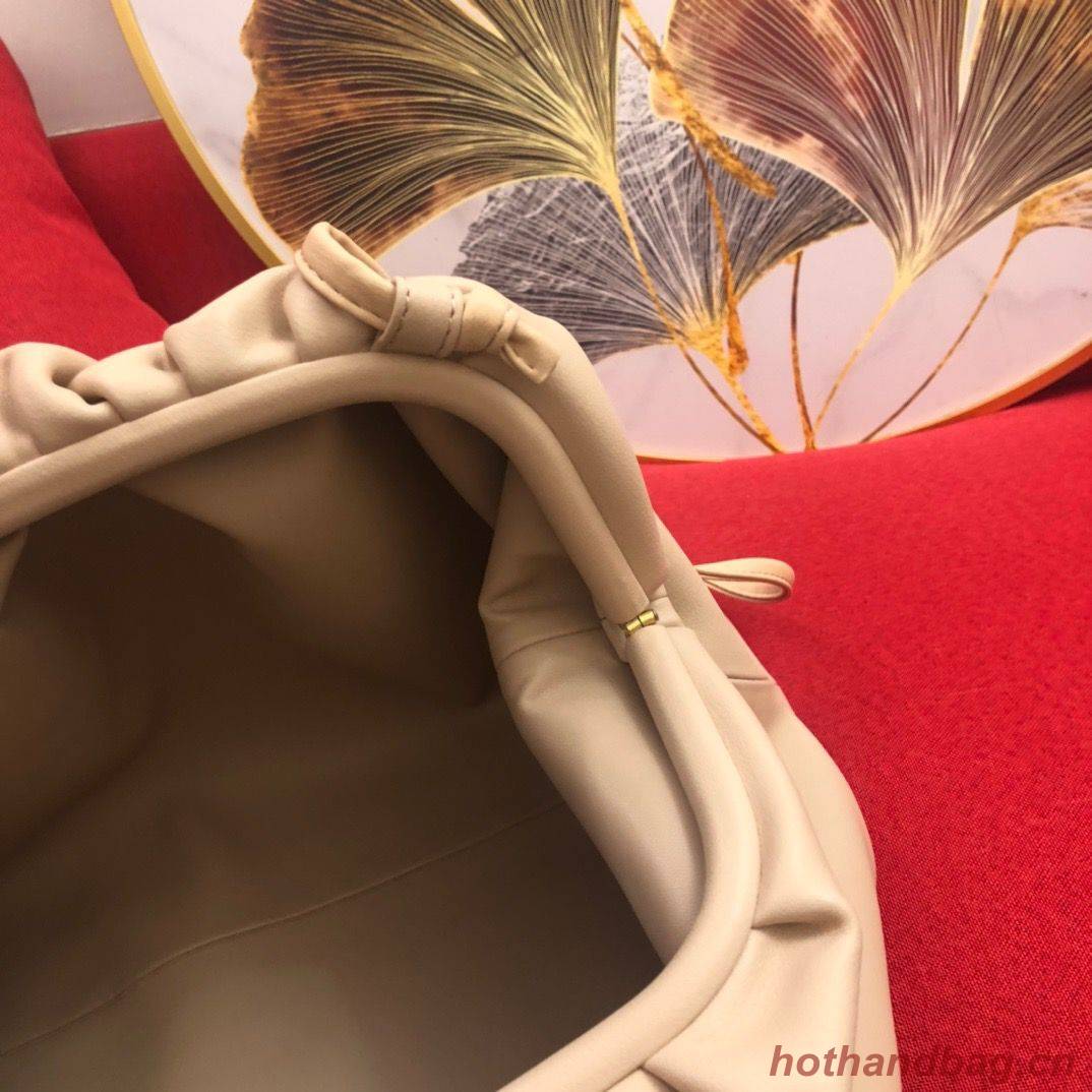 Bottega Veneta Nappa lambskin soft Shoulder Bag 9722 Nude