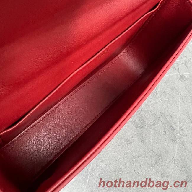 Celine CHAIN SHOULDER BAG TRIOMPHE IN SHINY CALFSKIN 197993 LIGHT BURGUNDY