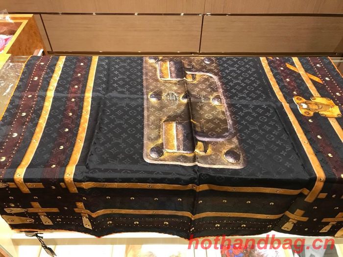 Louis Vuitton Scarf LVC00336