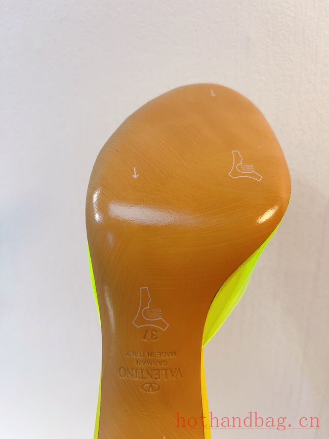 Valentino Sandals 93634-10