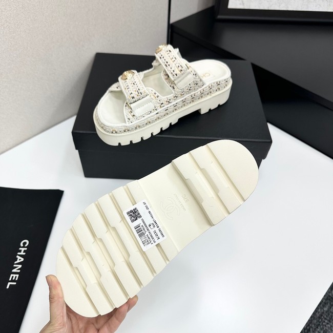 Chanel WOMENS SANDAL 55817-4
