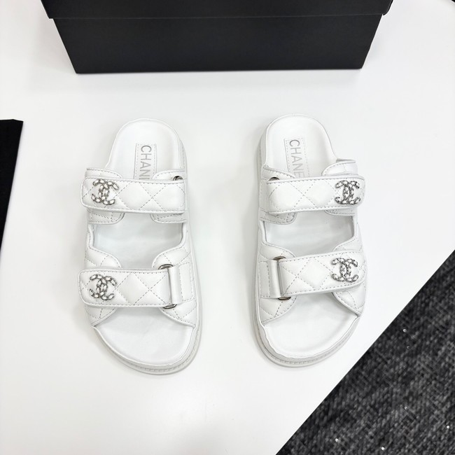 Chanel WOMENS SANDAL 55869-8