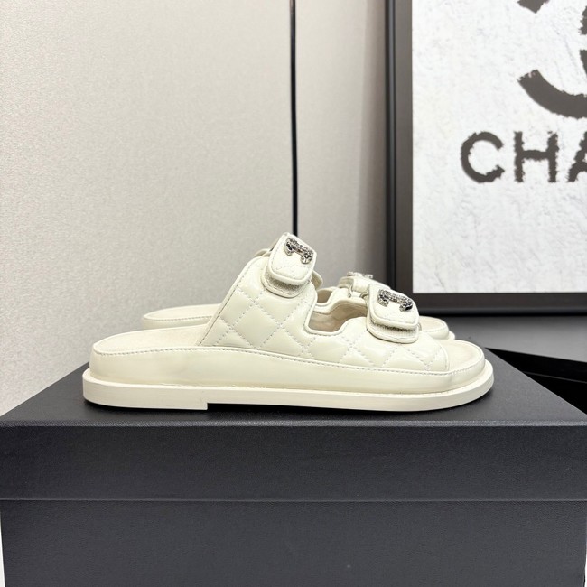 Chanel WOMENS SANDAL 55871-4