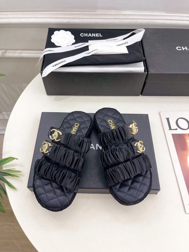 Chanel WOMENS SANDAL 55893-4