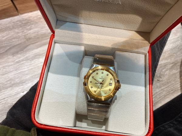 Omega Couple Watch OMW00885