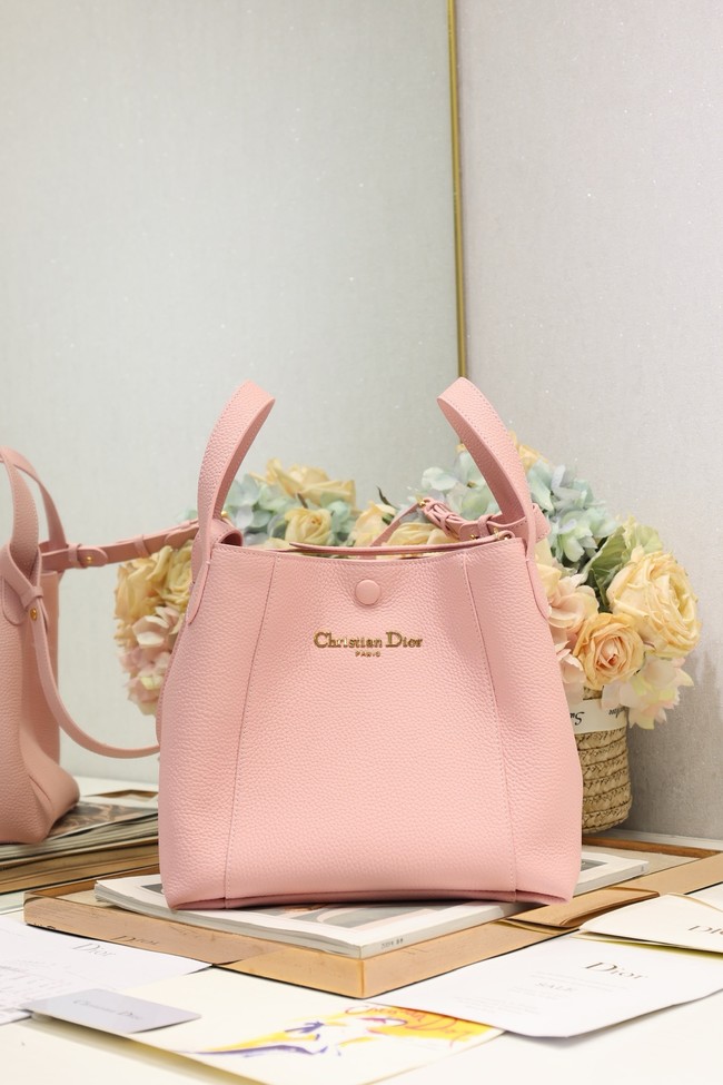 Dior Medium Signature Bucket Bag Grained Calfskin M2841USKU pink