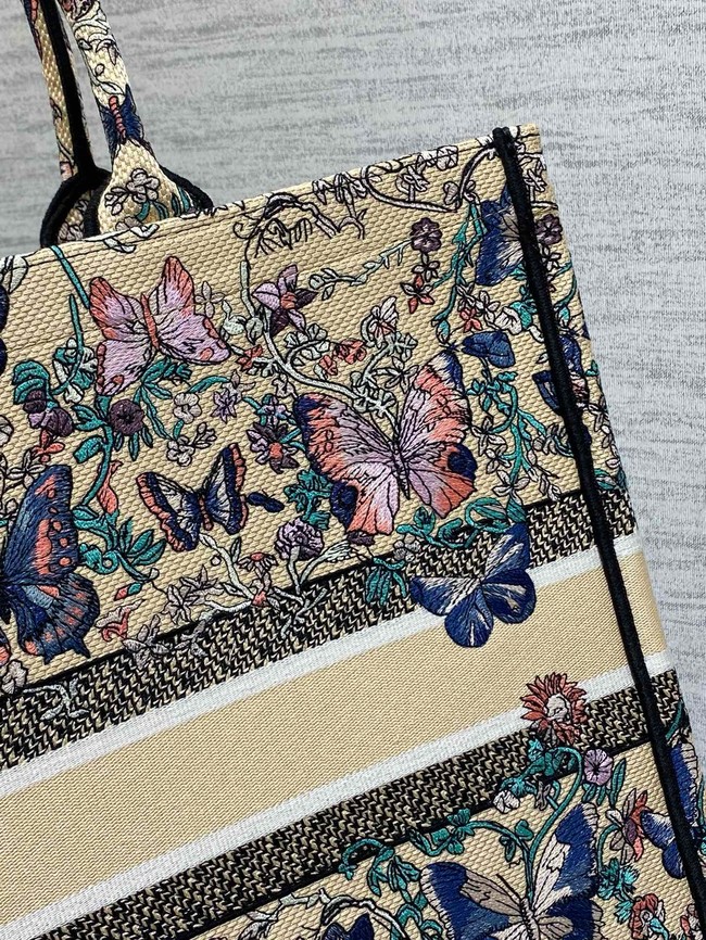 Large Dior Book Tote Embroidery Embroidery M1286ZEDX-1
