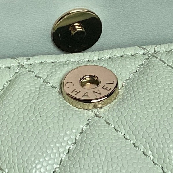 Chanel CLUTCH WITH CHAIN AP4591 light green