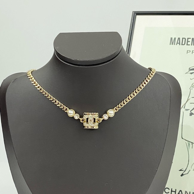 Chanel necklace CE16586
