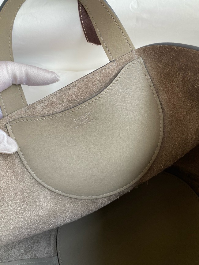 Hermes in the loop Togo Leather Bag H3369-10