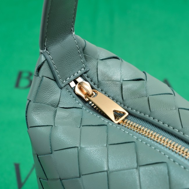 Bottega Veneta Mini Wallace 754443 green