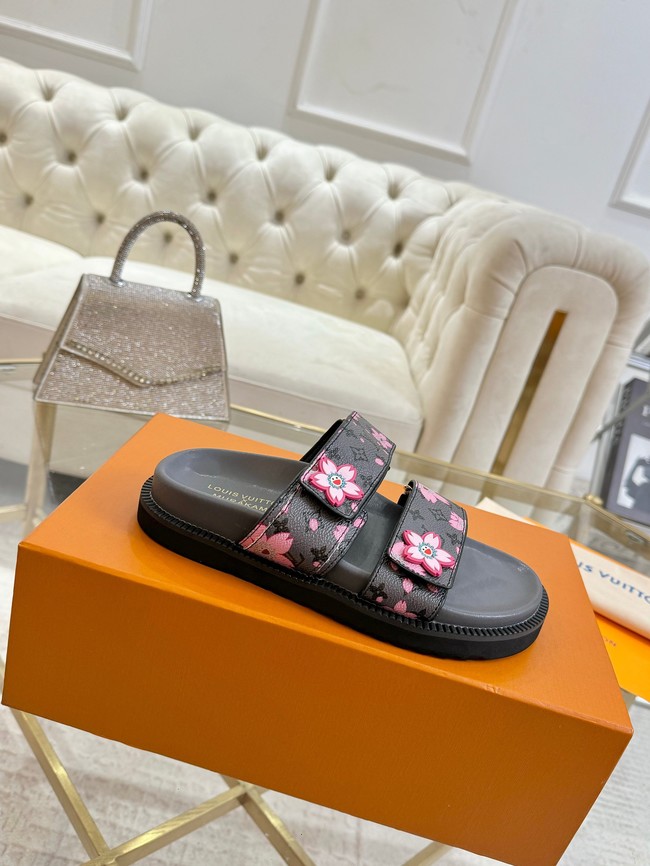 Louis Vuitton Slippers 44892-3