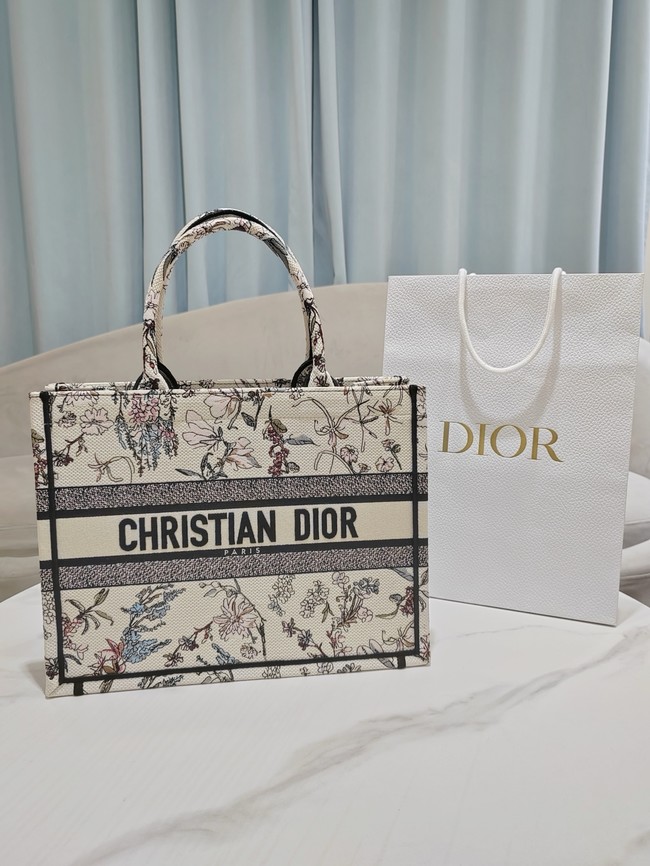 Medium Dior Book Tote Dior Pivoine Beige Millefiori Embroidery M1296ZEXH-1