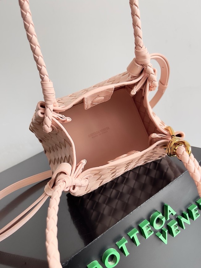 Bottega Veneta Small Parachute 796569 Cameo