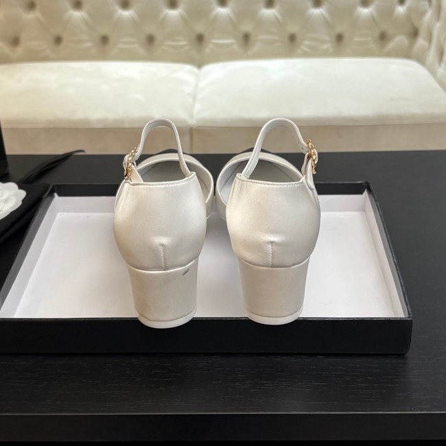 Chanel SLINGBACKS 44928-3