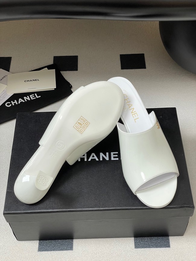 Chanel Slippers 44991-1