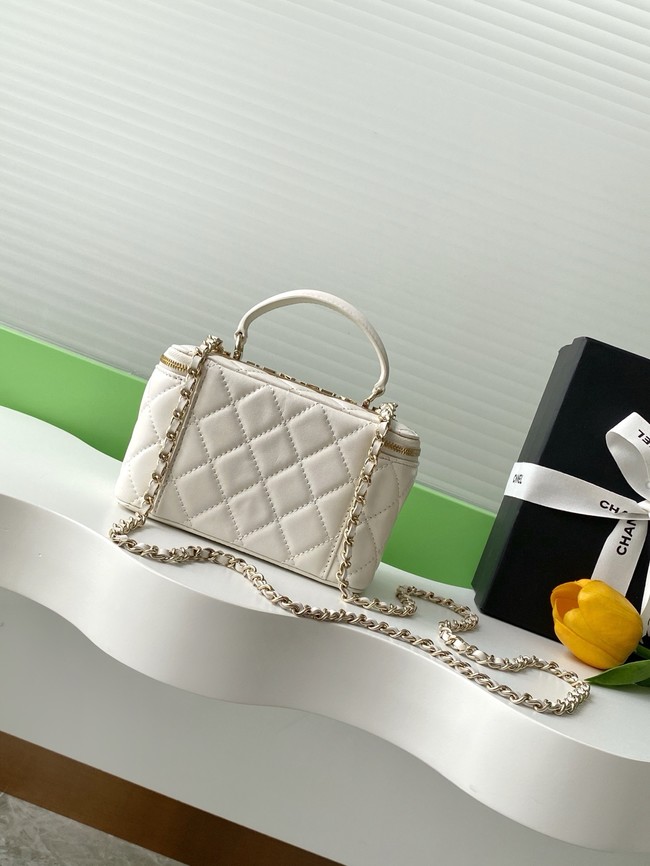 Chanel MINI FLAP BAG CLUTCH WITH CHAIN Gold-Tone Metal AP4325 white