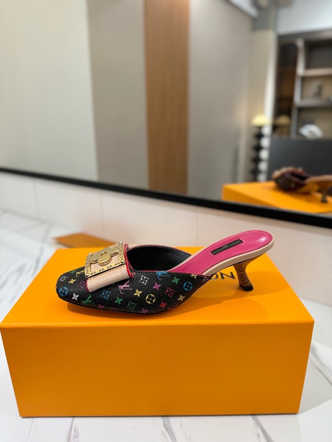 Louis Vuitton Slippers 45001-6