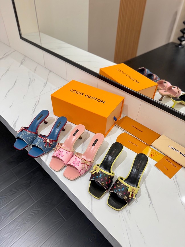 Louis Vuitton Slippers 45001-9