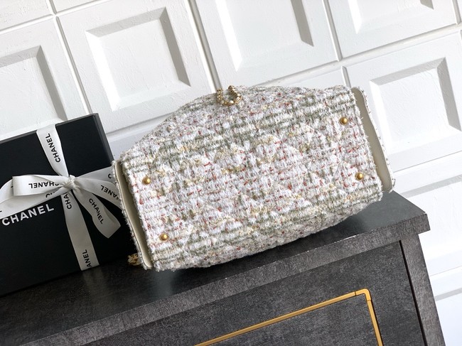 CHANEL 25 SMALL HANDBAG AS5293 Cream