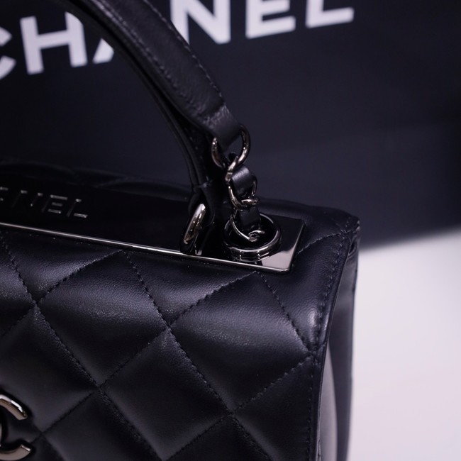 CHANEL small Flap Bag With Top Handle 92236-1