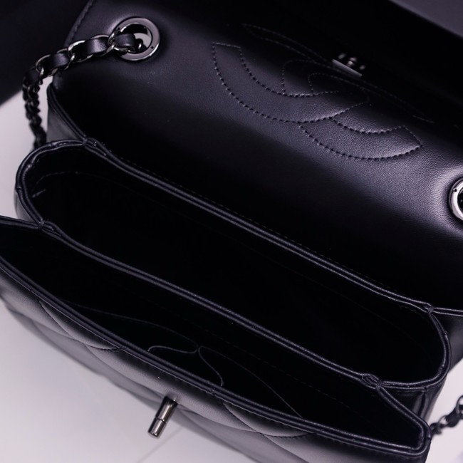 CHANEL small Flap Bag With Top Handle 92236-4