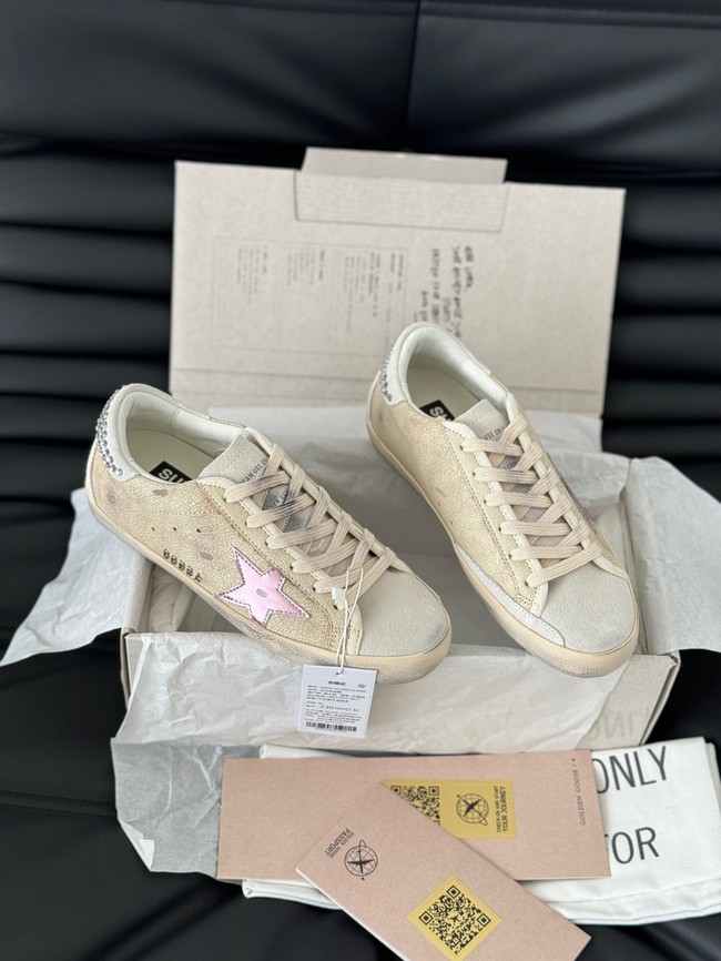 GOLDEN GOOSE DELUXE BRAND Flat shoes 45016-16