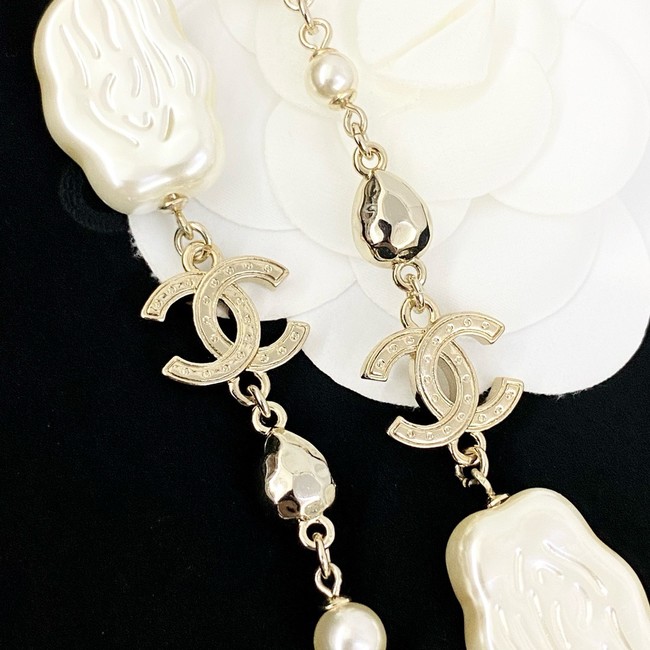 Chanel necklace CE81006