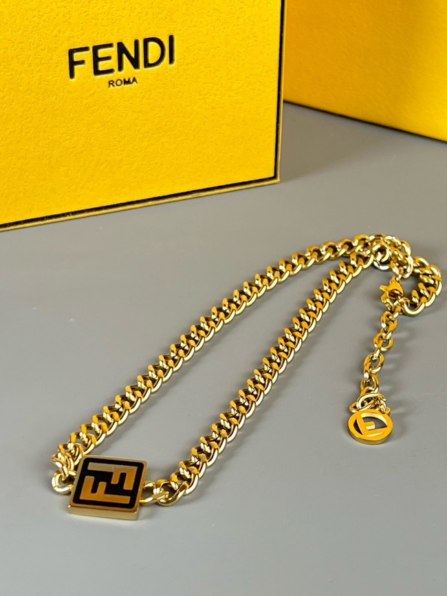 Fendi necklace CE81002