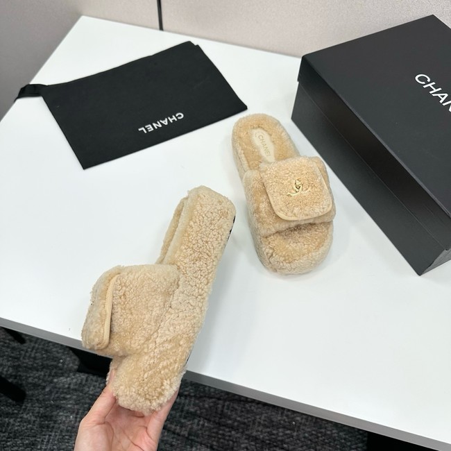 Chanel Slippers 45046-1