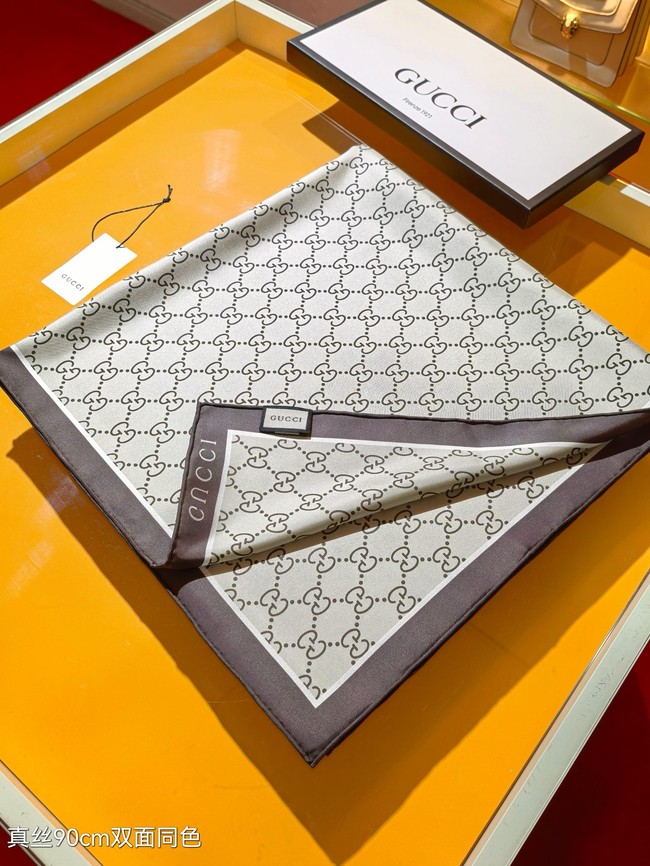 Gucci Square Scarf Silk Jacquard XT2891