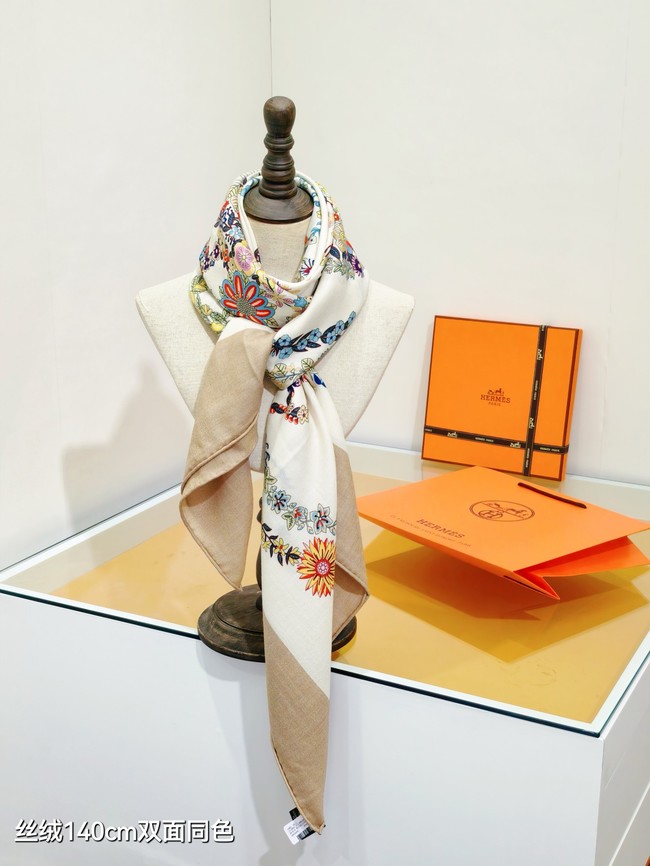 Hermes Shawl Cashmere and Silk KY139