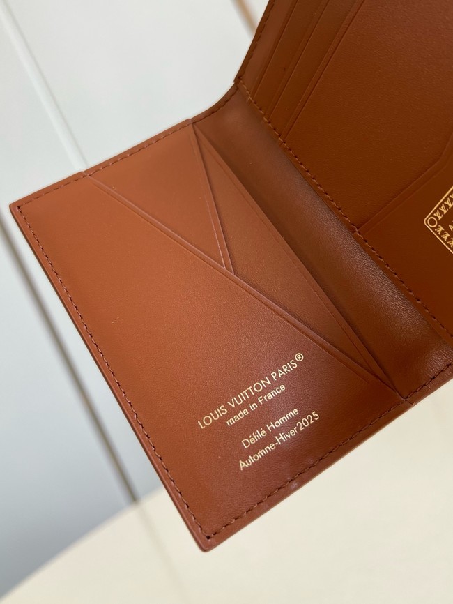 Louis Vuitton Passport Cover M26059 gold