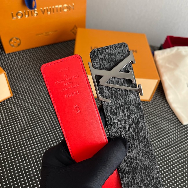 Louis Vuitton Initiales 40MM Reversible M9047