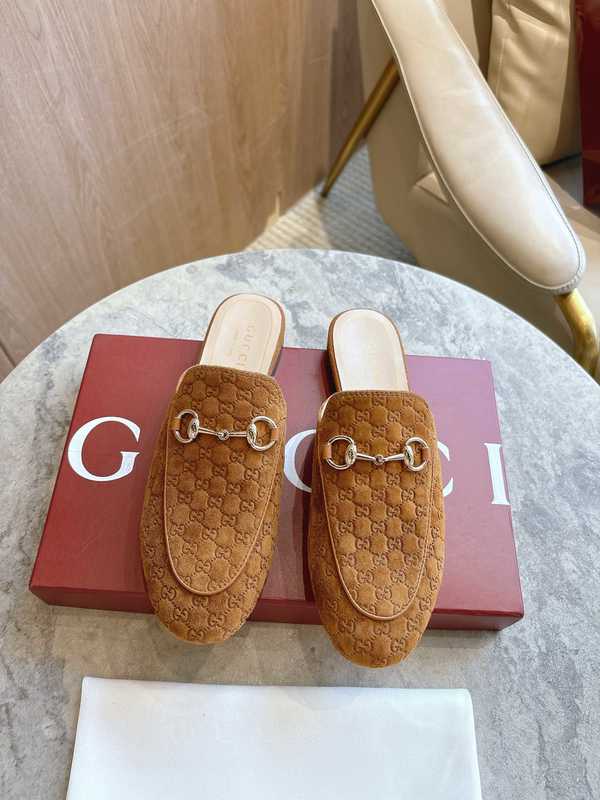 Gucci Shoes GUS00898 Heel 1.5CM