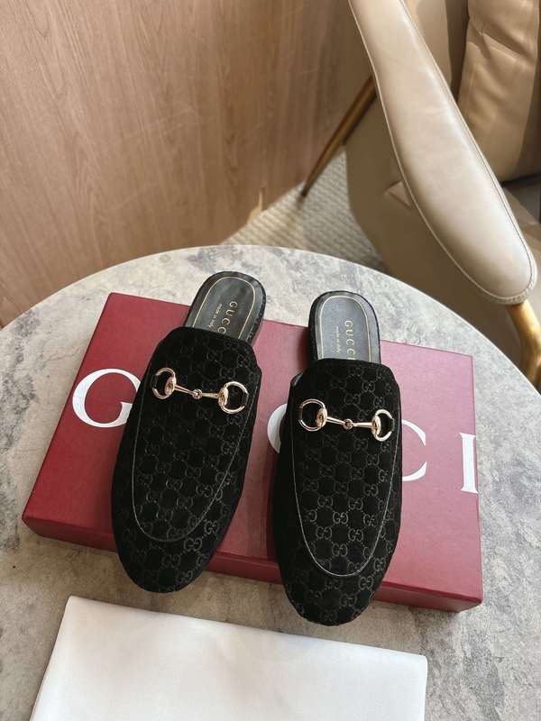Gucci Shoes GUS00902 Heel 1.5CM