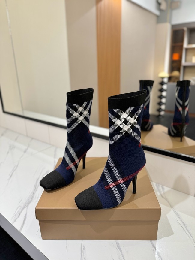 BurBerry Ankle Boot 87214-1