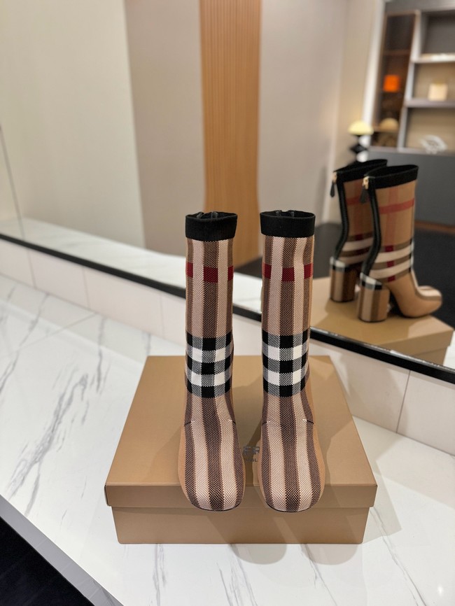 BurBerry Ankle Boot 87216-2