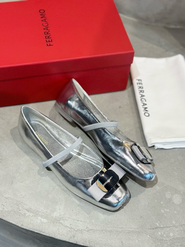 Ferragamo Flat shoes 21039-1