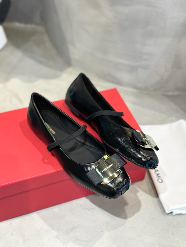 Ferragamo Flat shoes 21039-2