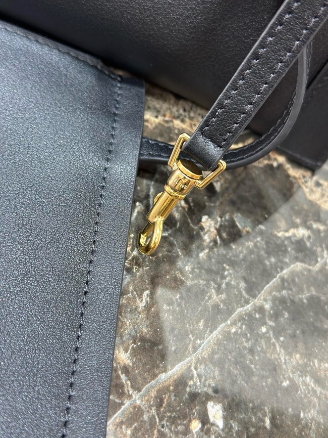 Celine MEDIUM CUBE BAG IN SUPPLE CALFSKIN 123422 black