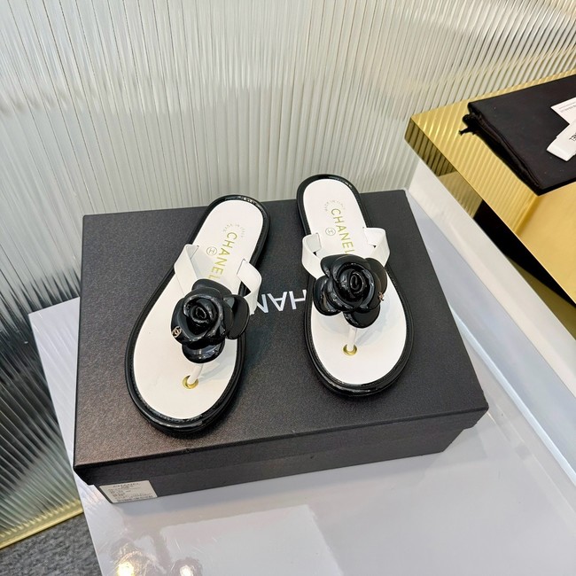 Chanel Thongs 55764-4