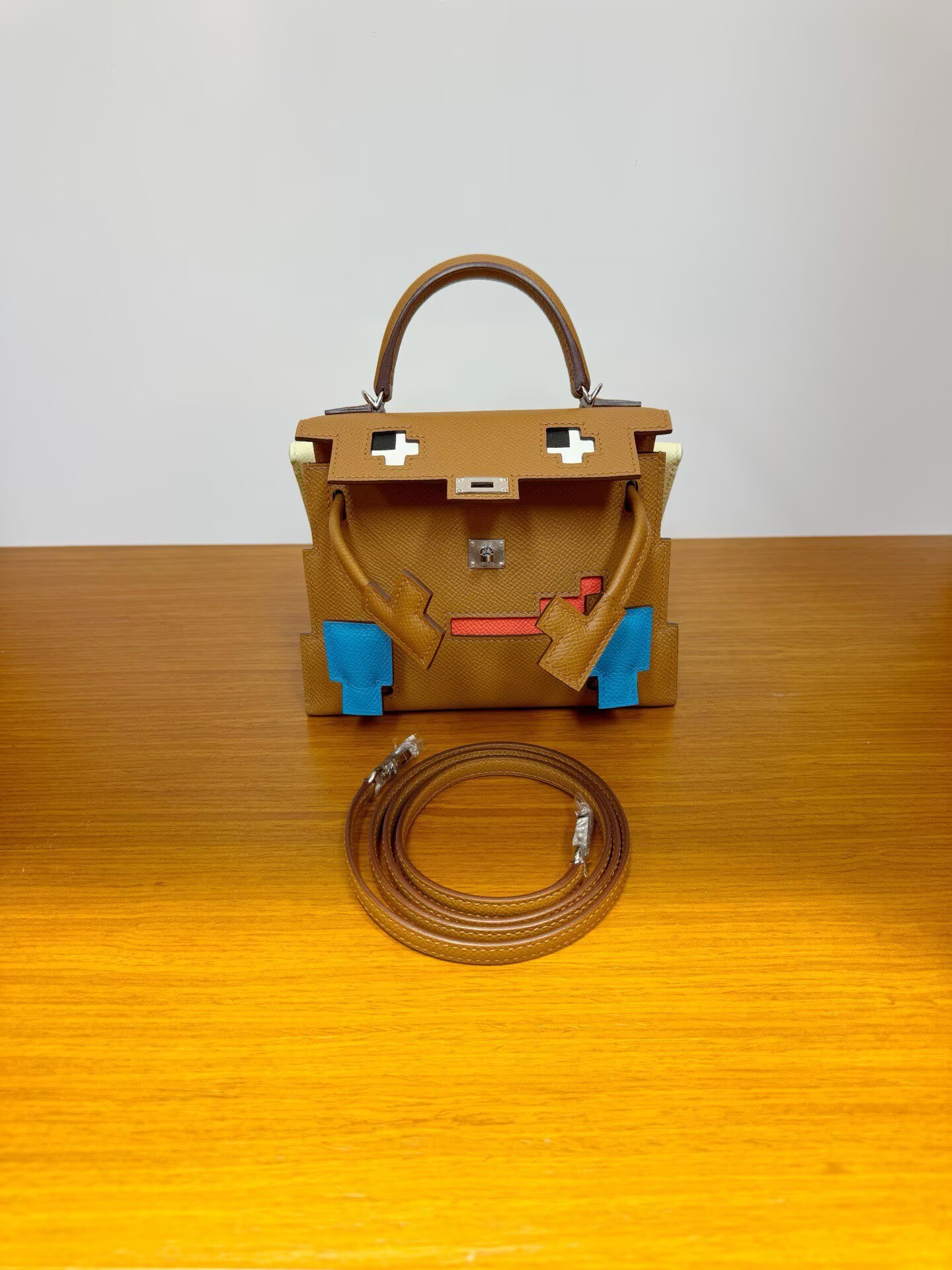 Hermes Original Epsom Leather Mosaic Figure Bag H6302 Brown Hermes Original Epsom Leather Mosaic Figure Bag H6302 Brown