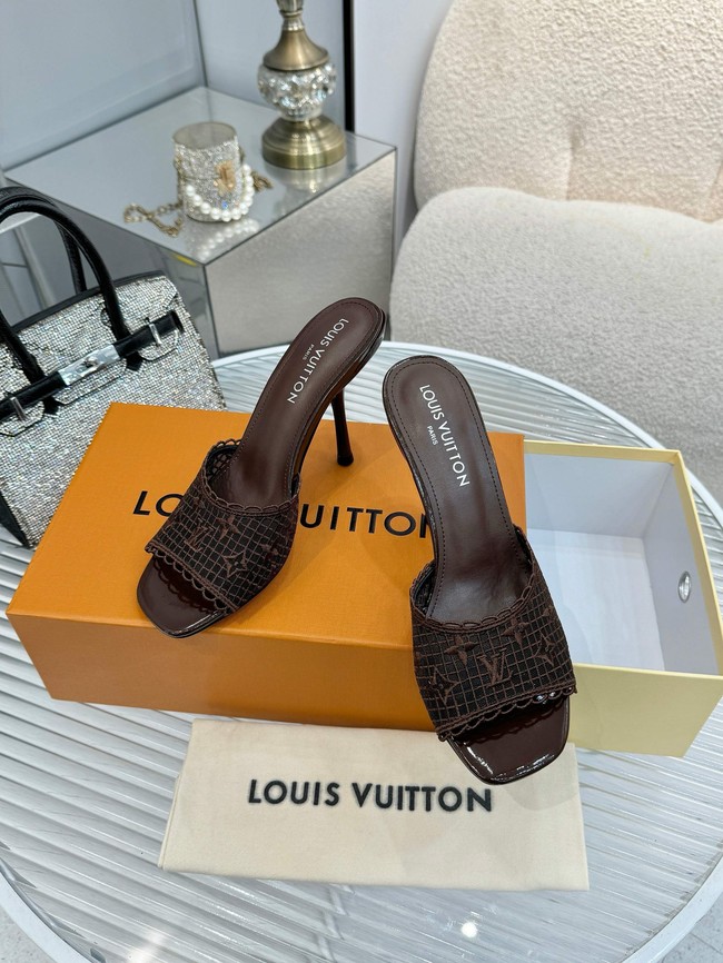 Louis Vuitton NEW 6 AM Mule 67017-2