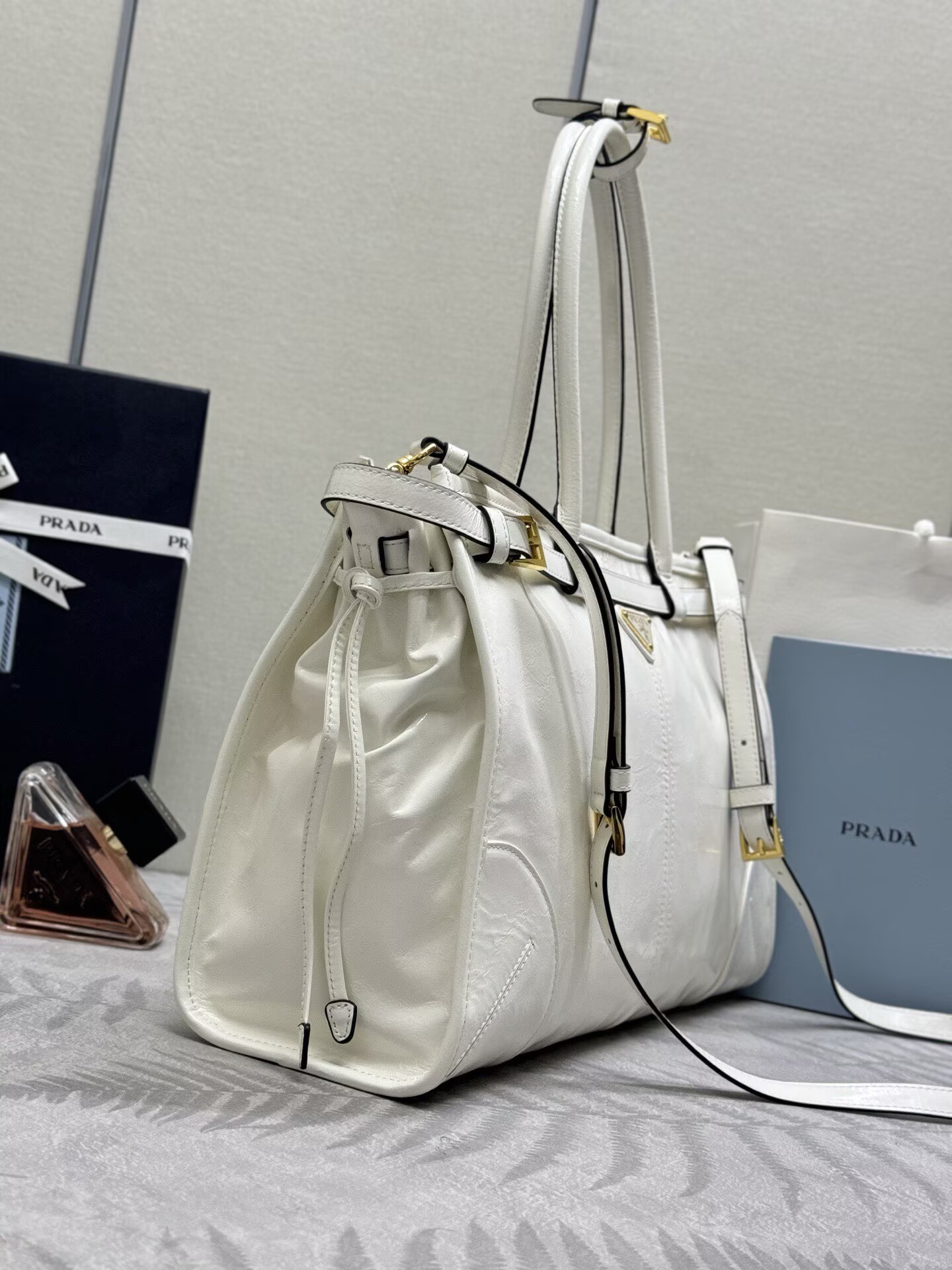 Prada Bonnie Leather Tote Bag 1BA433 White