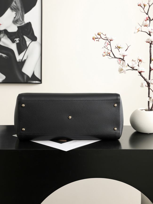 Chanel Shopping Bag AS6242 black