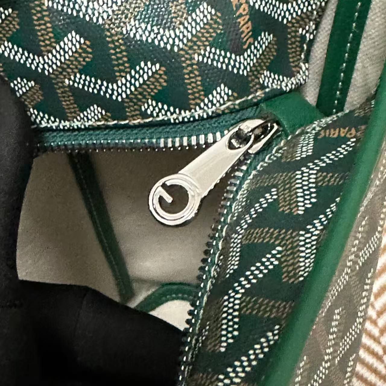 Goyard Calfskin Leather Tote Bag 20218 green