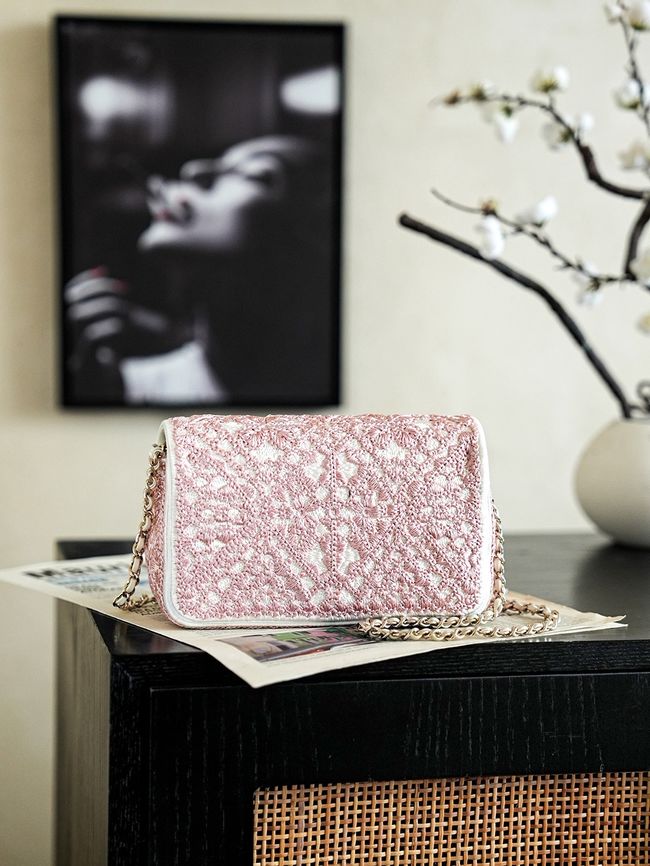 CHANEL Evening Bag embroidery AS4298-3 pink CHANEL Evening Bag embroidery AS4298-3 pink