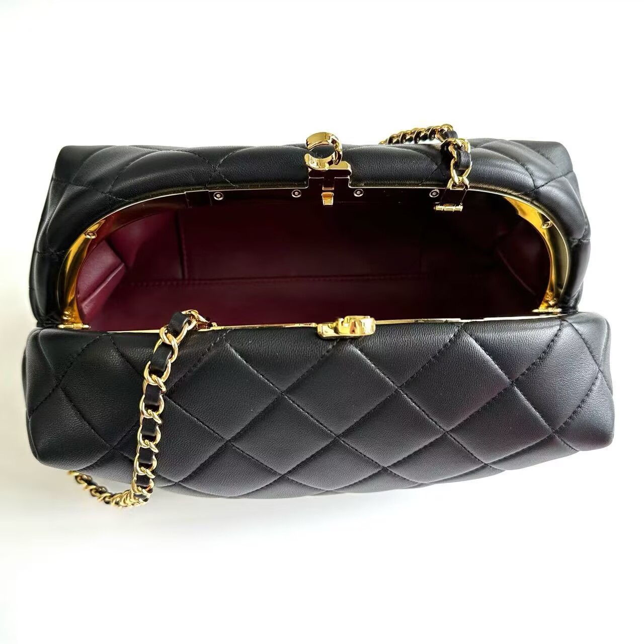 Chanel 26S Spring Summer 2026 Clutch With Chain Lambskin AP5251 Gold-Tone Metal Black