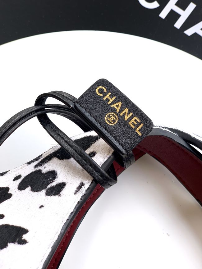 Chanel Small Shopping Bag AS6392 White & Black